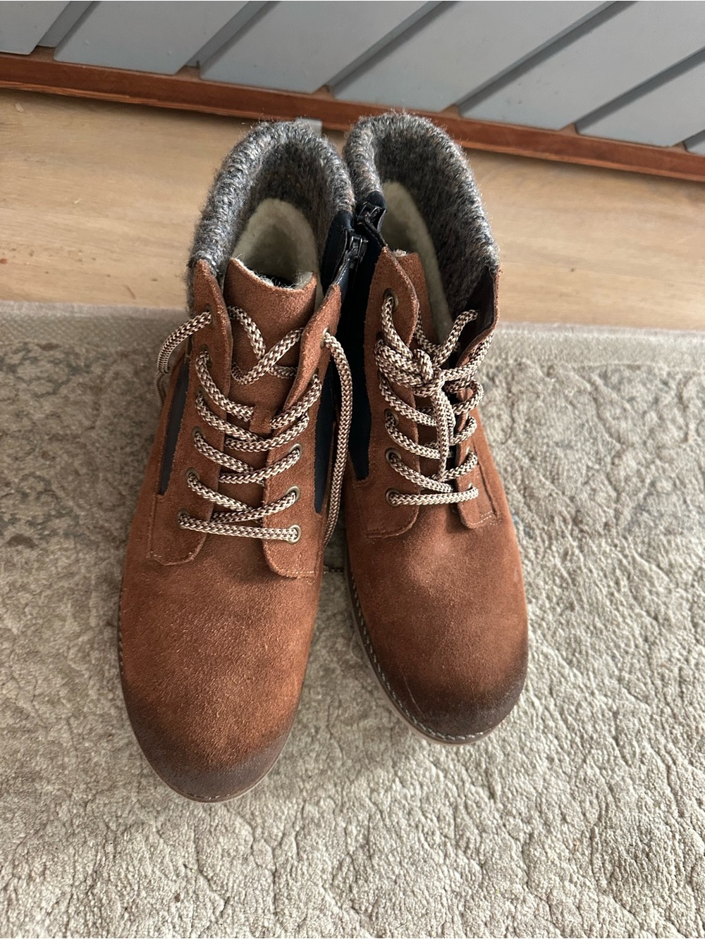 Remonte Brown Suede Lace-Up Ankle Booties with Faux-Fur Cuff